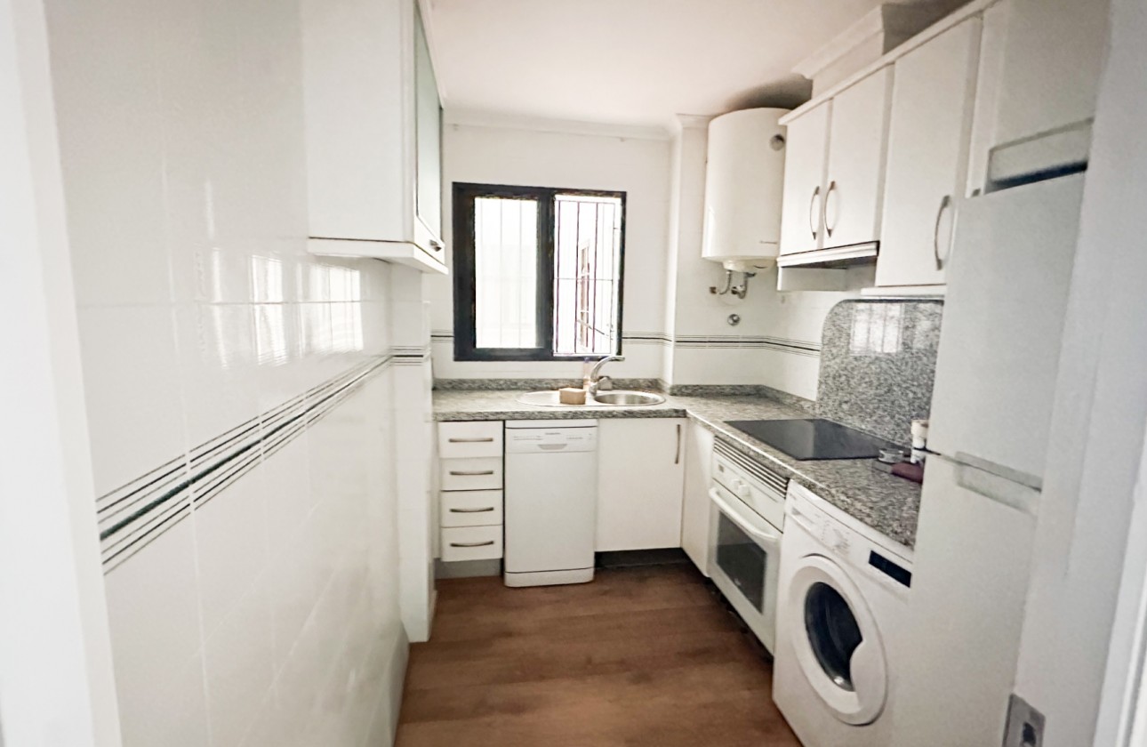 Resale - Apartment / flat - Torrevieja - Costa Blanca