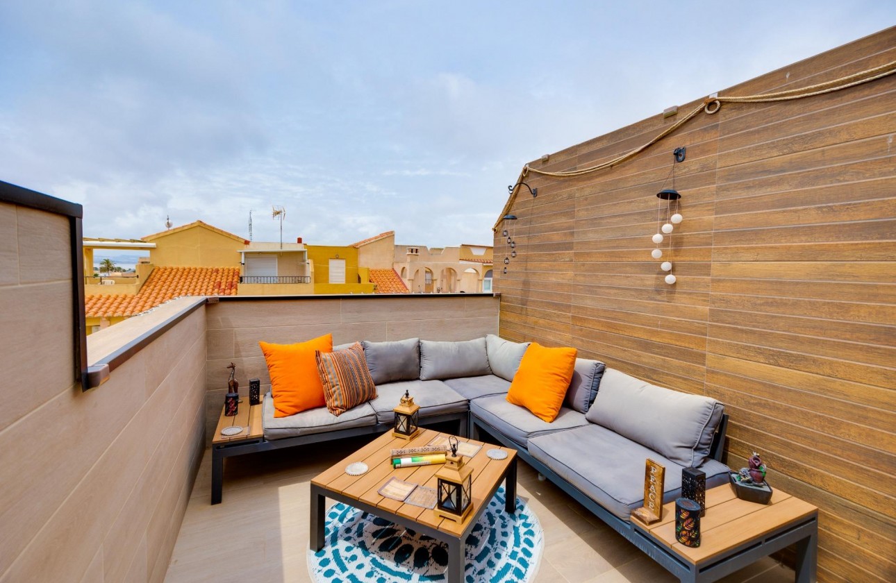Resale - Bungalow - Torrevieja - La Siesta - El Salado - Torreta