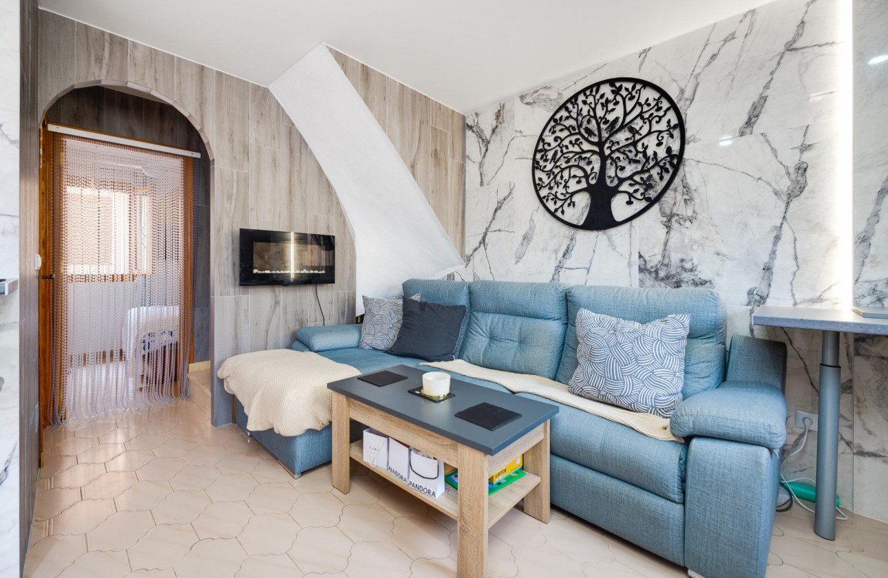 Resale - Bungalow - Torrevieja - La Siesta - El Salado - Torreta