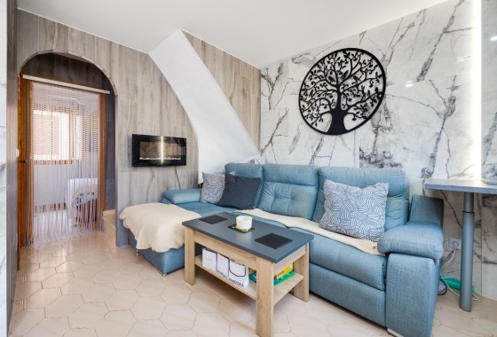 Resale - Bungalow - Torrevieja - La Siesta - El Salado - Torreta