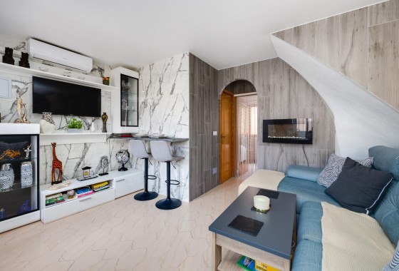 Resale - Bungalow - Torrevieja - La Siesta - El Salado - Torreta