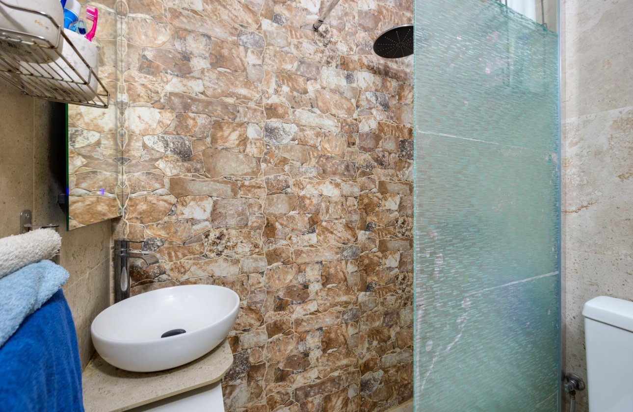 Resale - Bungalow - Torrevieja - La Siesta - El Salado - Torreta