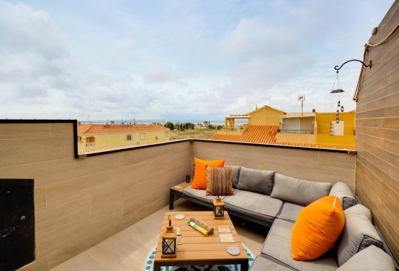 Resale - Bungalow - Torrevieja - La Siesta - El Salado - Torreta
