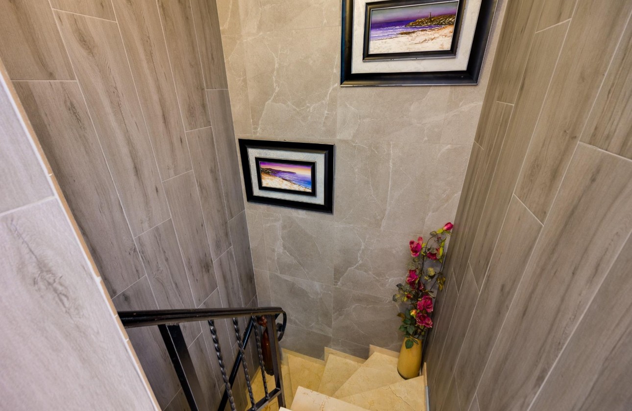 Resale - Bungalow - Torrevieja - La Siesta - El Salado - Torreta