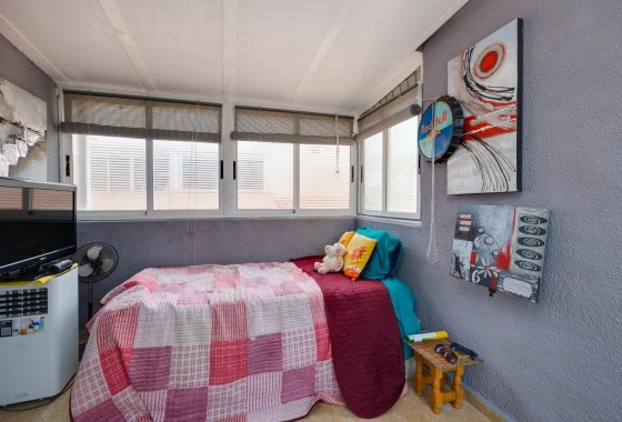 Resale - Bungalow - Torrevieja - La Siesta - El Salado - Torreta