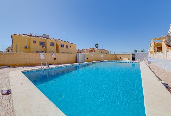 Resale - Bungalow - Torrevieja - La Siesta - El Salado - Torreta
