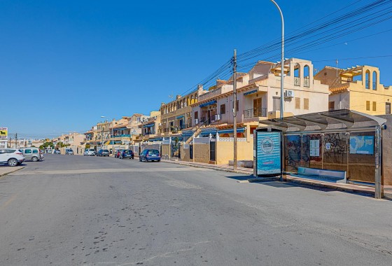 Resale - Bungalow - Torrevieja - La Siesta - El Salado - Torreta