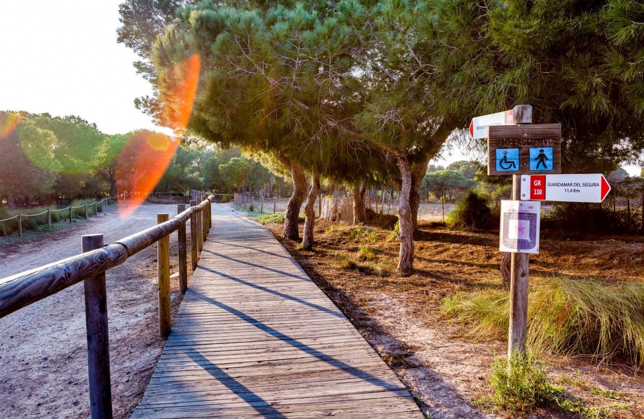 Resale - Bungalow - Torrevieja - La Siesta - El Salado - Torreta