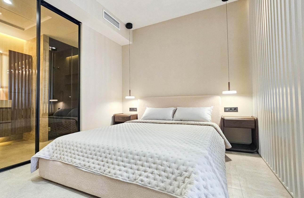 Resale - Apartment / flat - Torrevieja - Playa de los Locos