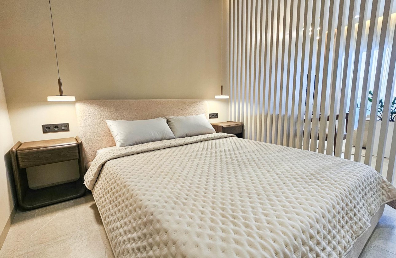 Resale - Apartment / flat - Torrevieja - Playa de los Locos