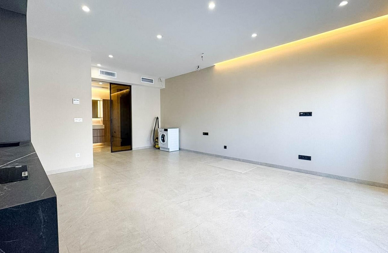 Resale - Apartment / flat - Torrevieja - Playa de los Locos