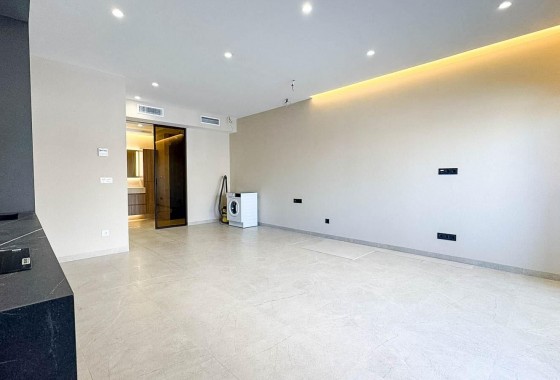 Resale - Apartment / flat - Torrevieja - Playa de los Locos
