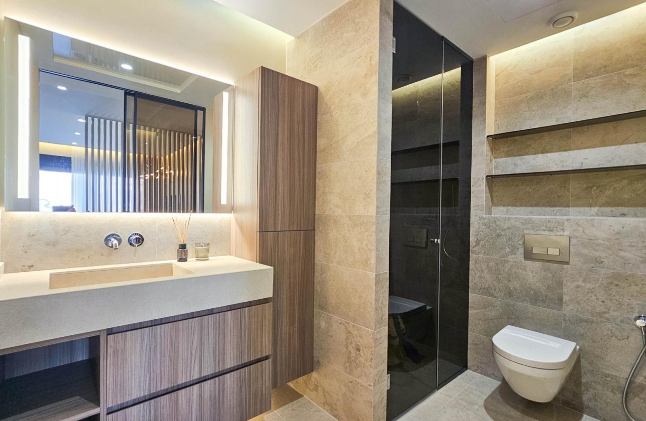 Resale - Apartment / flat - Torrevieja - Playa de los Locos