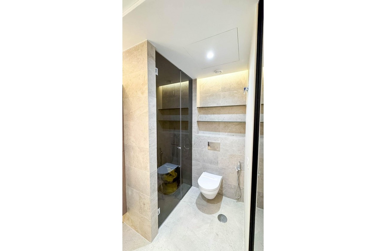 Resale - Apartment / flat - Torrevieja - Playa de los Locos