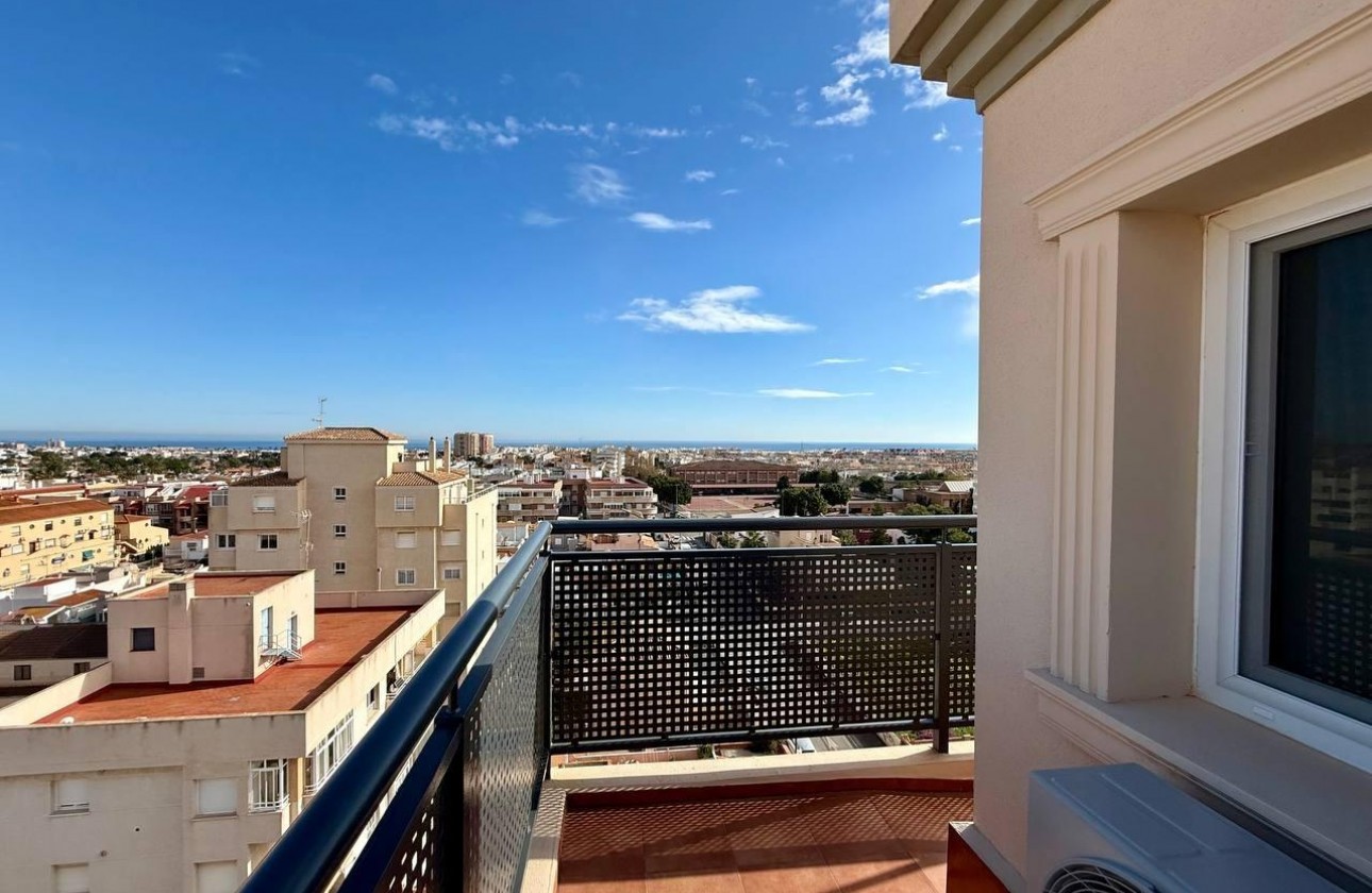 Reventa - Ático - Torrevieja - Nueva Torrevieja