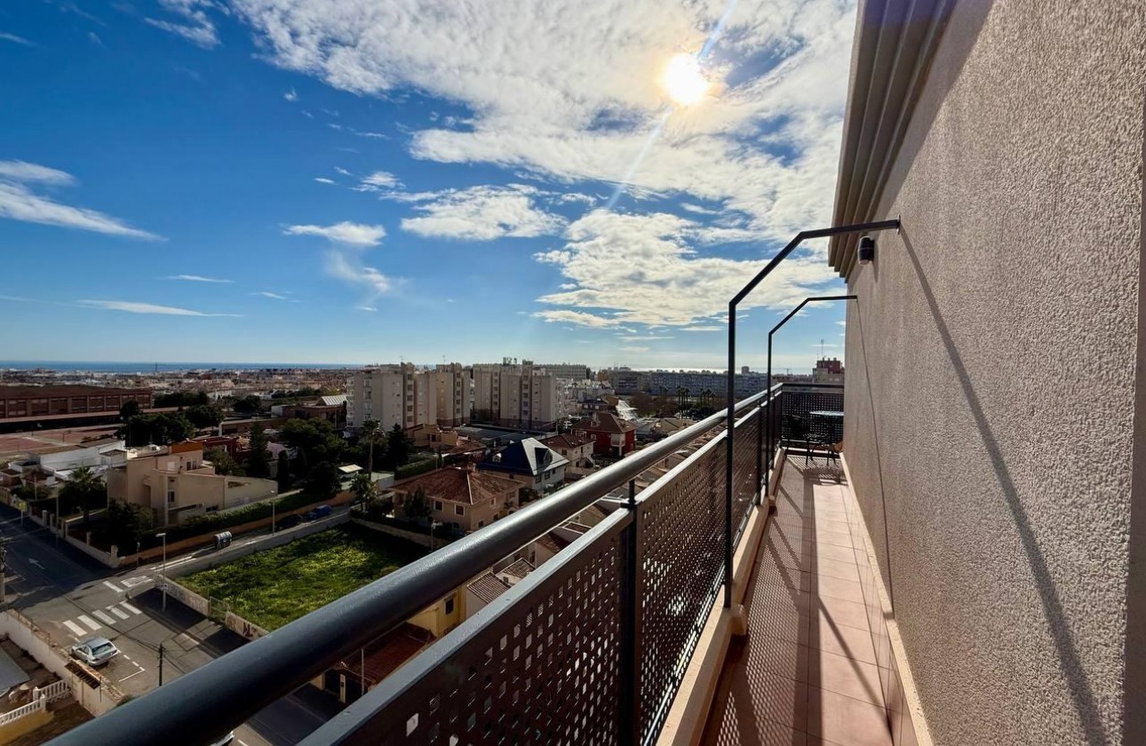 Reventa - Ático - Torrevieja - Nueva Torrevieja