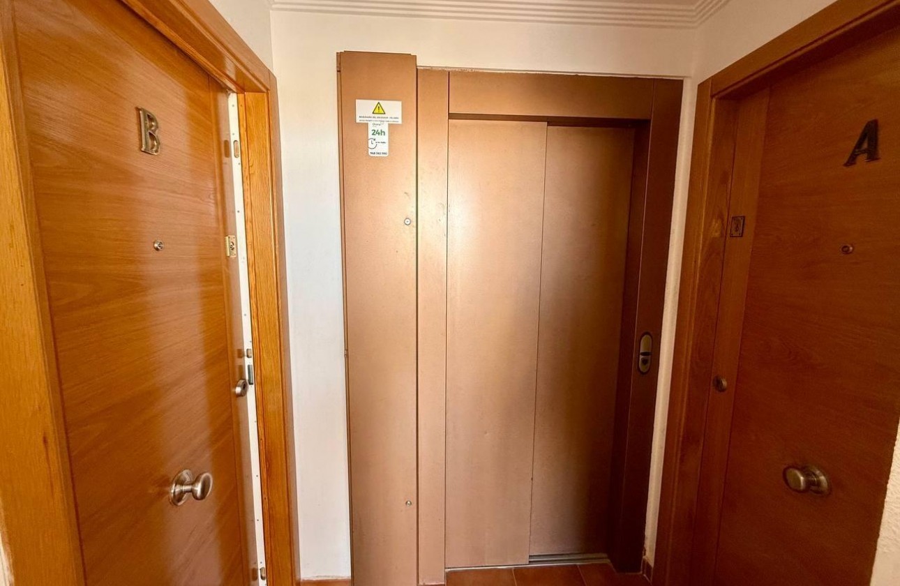 Reventa - Ático - Torrevieja - Nueva Torrevieja