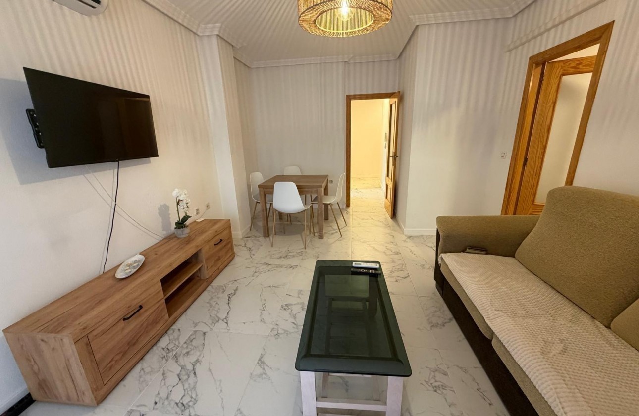 Resale - Apartment / flat - Torrevieja - Acequion