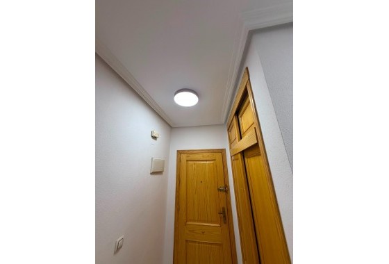 Resale - Apartment / flat - Torrevieja - Acequion