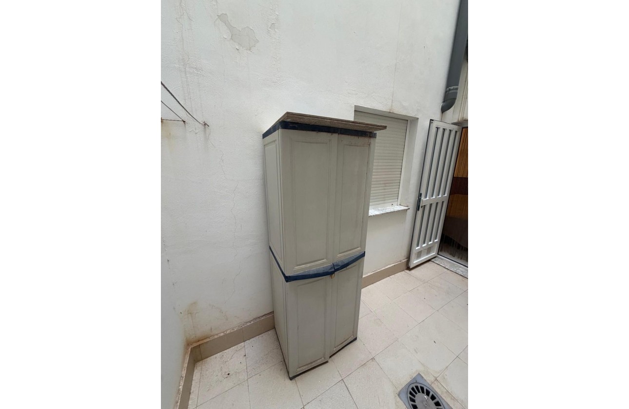 Resale - Apartment / flat - Torrevieja - Acequion