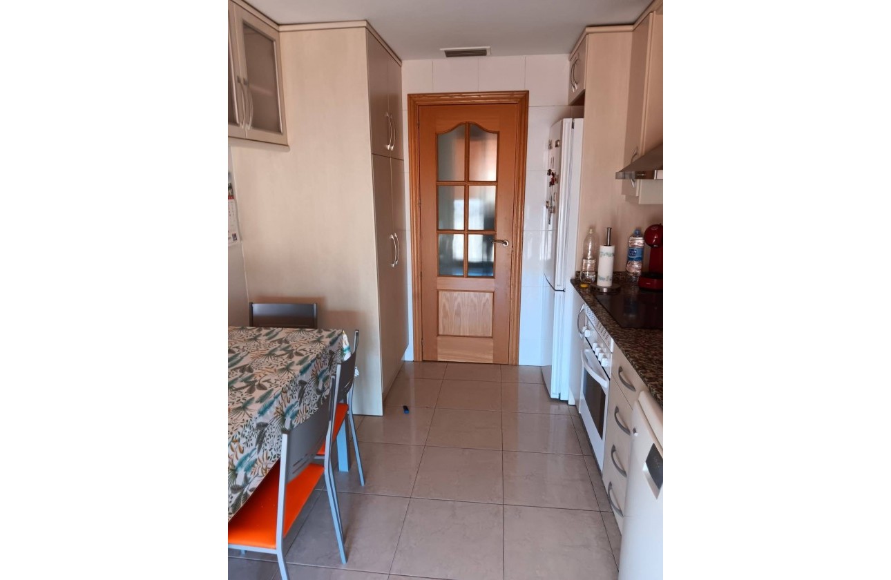 Resale - Apartment / flat - Pilar de la Horadada - Zona Pueblo