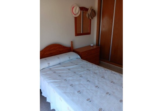 Resale - Apartment / flat - Pilar de la Horadada - Zona Pueblo