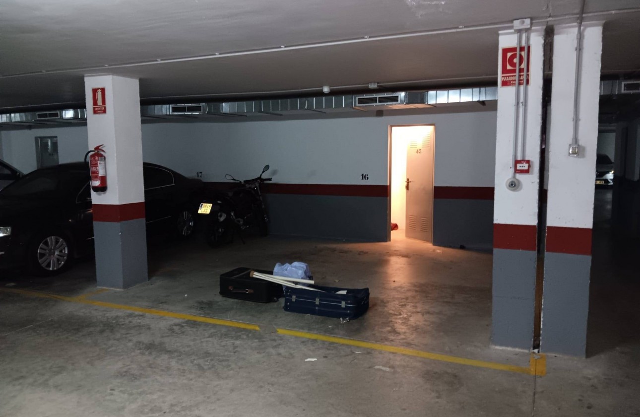 Resale - Apartment / flat - Pilar de la Horadada - Zona Pueblo