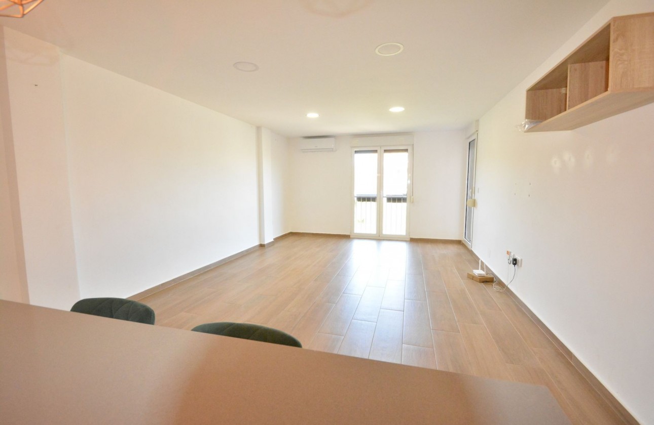 Resale - Apartment / flat - Guardamar del Segura - Costa Blanca