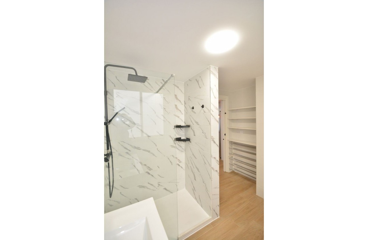 Resale - Apartment / flat - Guardamar del Segura - Costa Blanca
