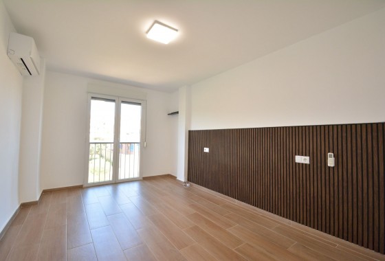 Resale - Apartment / flat - Guardamar del Segura - Costa Blanca