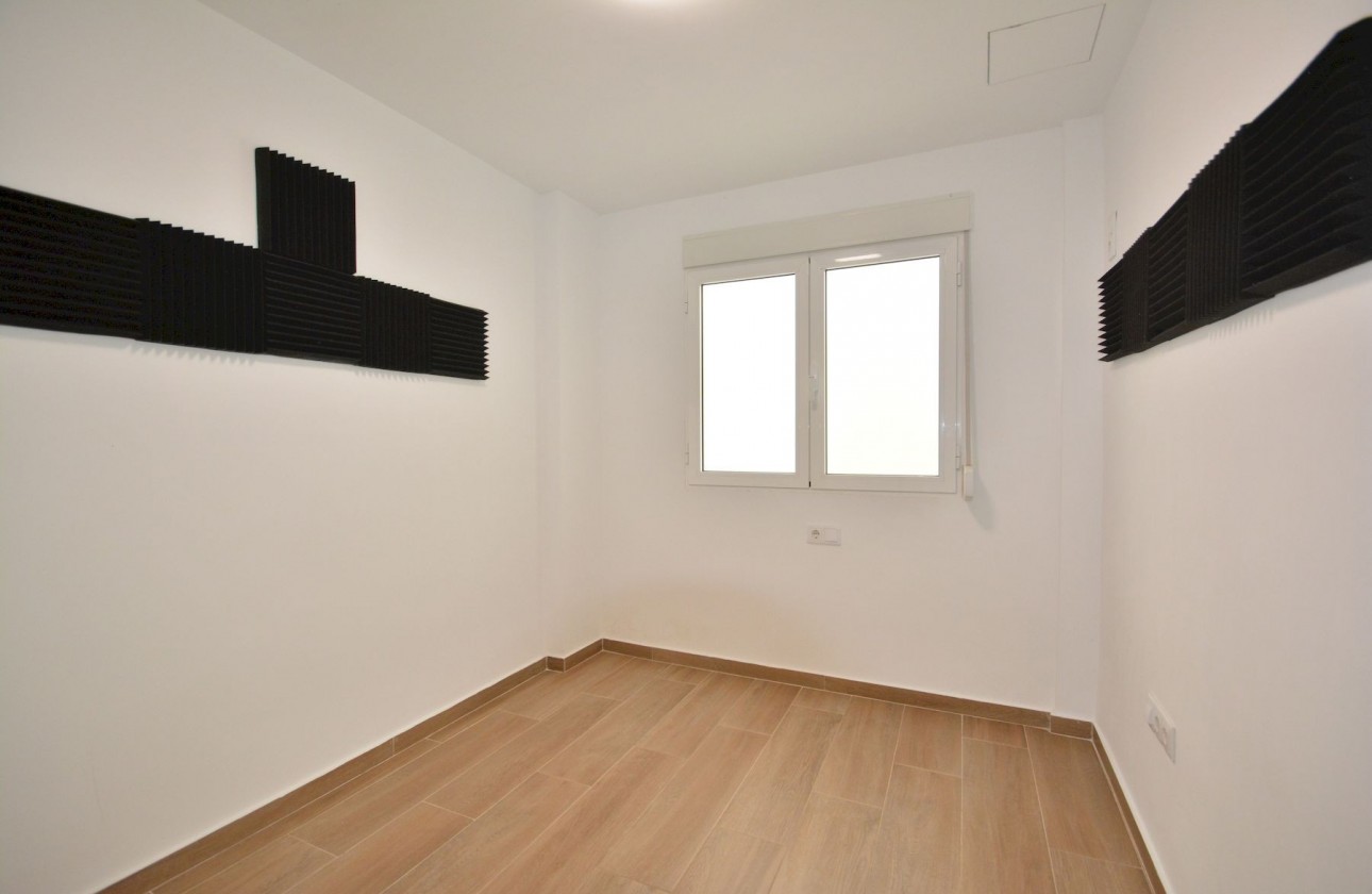 Resale - Apartment / flat - Guardamar del Segura - Costa Blanca