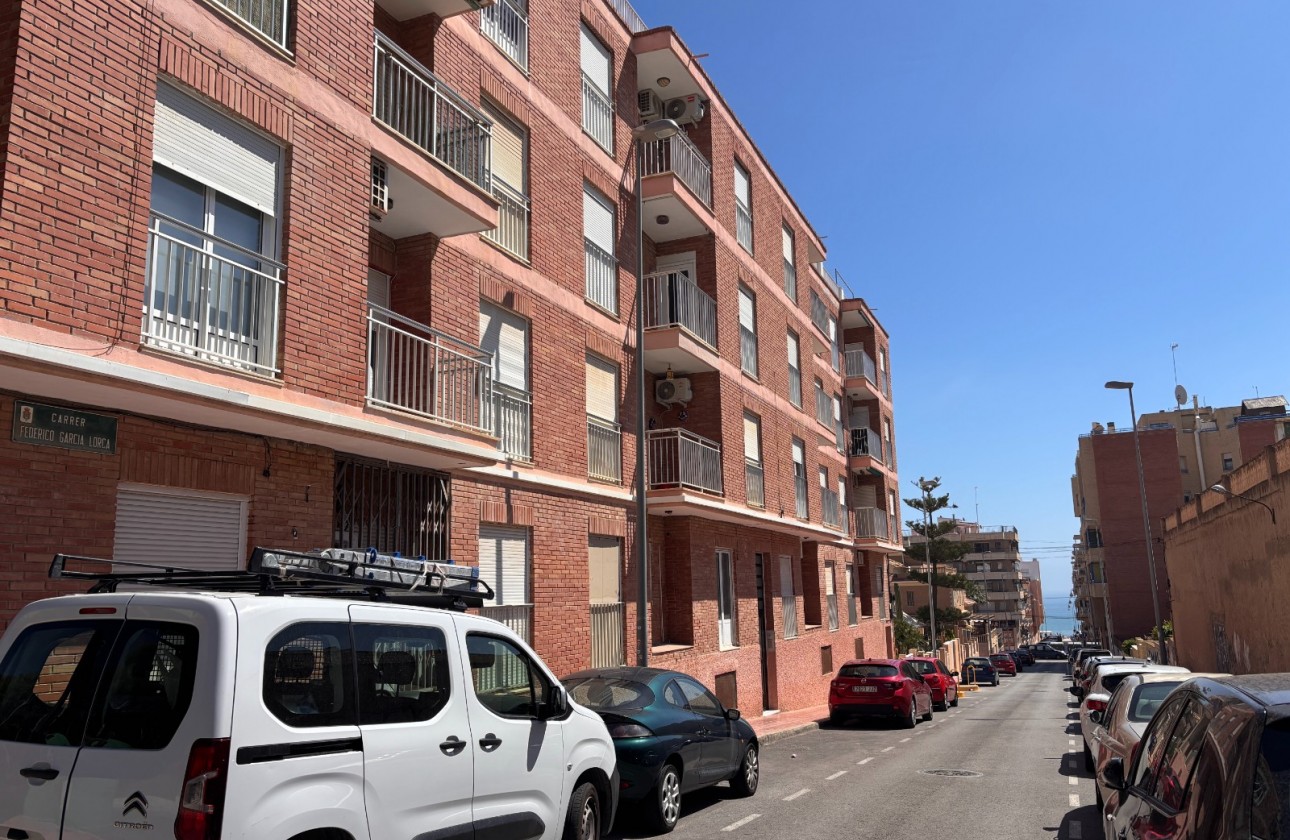Resale - Apartment / flat - Guardamar del Segura - Costa Blanca