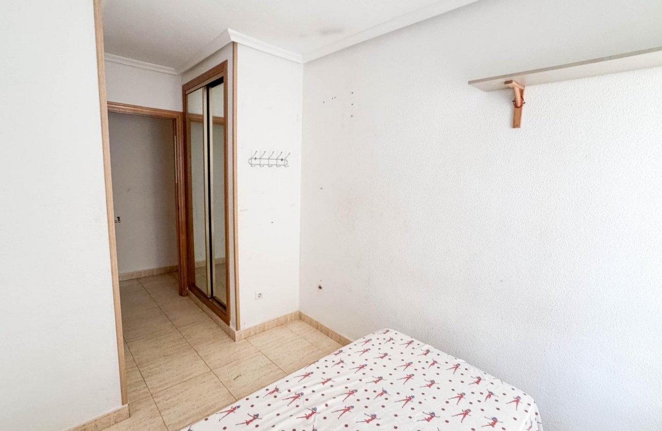 Resale - Apartment / flat - Torrevieja - PARQUE DE LAS NACIONES