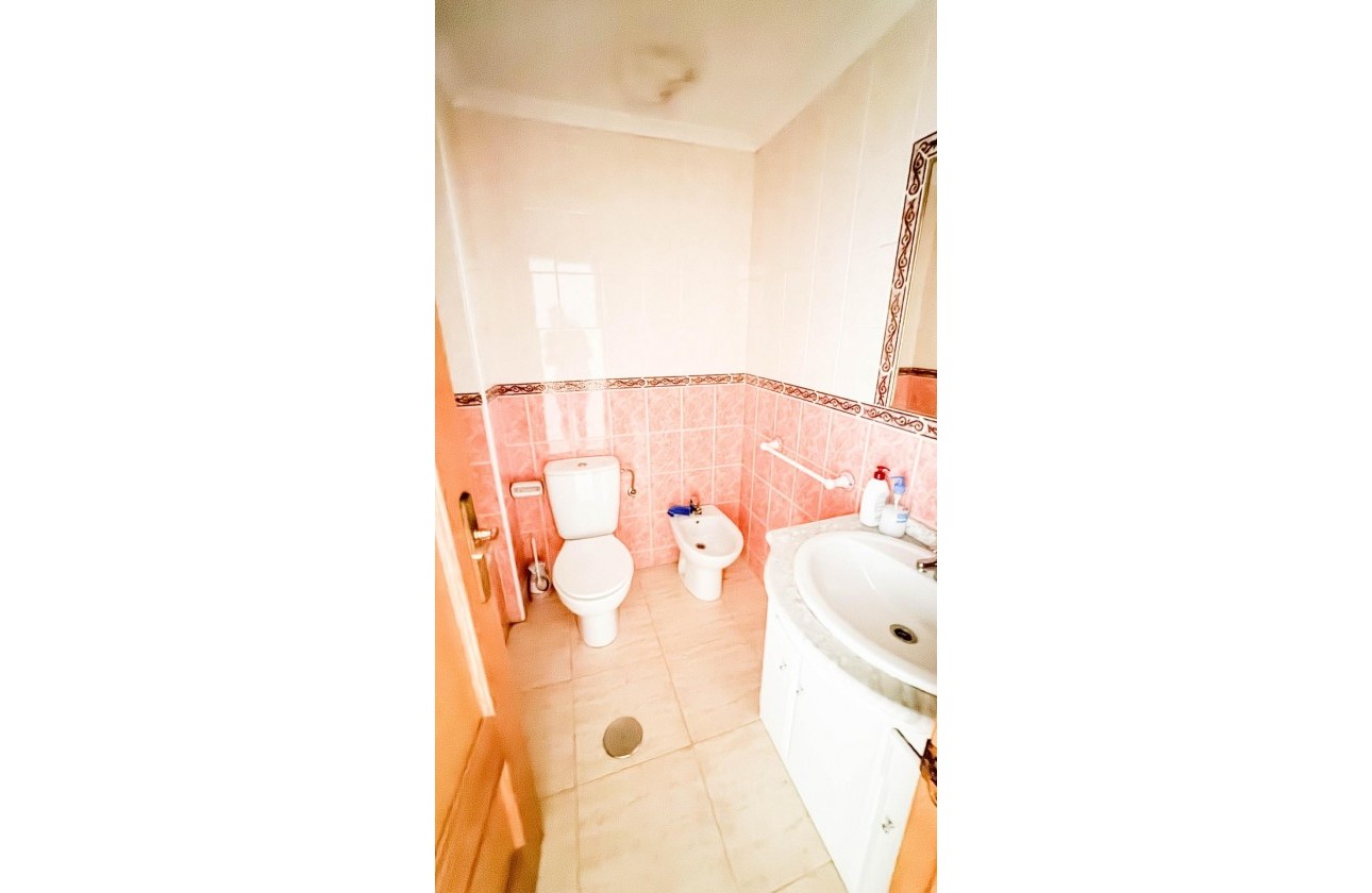 Resale - Apartment / flat - Torrevieja - PARQUE DE LAS NACIONES