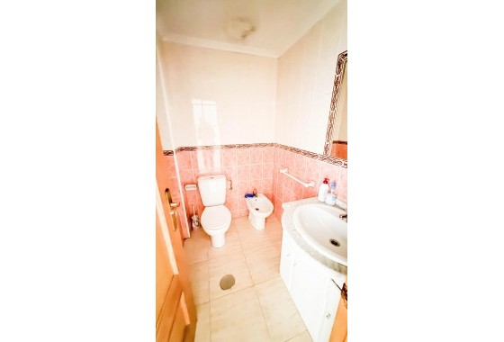 Resale - Apartment / flat - Torrevieja - PARQUE DE LAS NACIONES