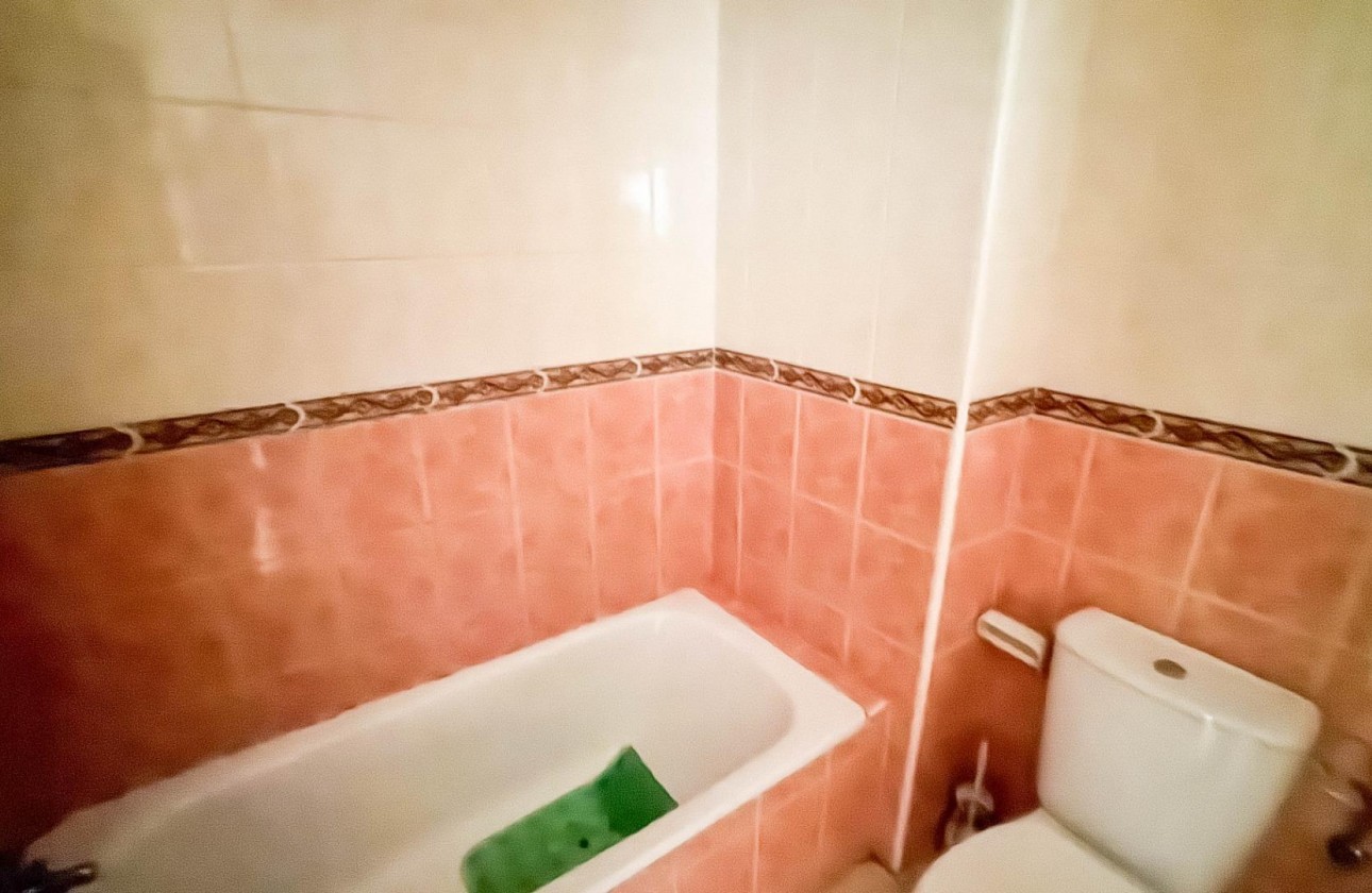 Resale - Apartment / flat - Torrevieja - PARQUE DE LAS NACIONES