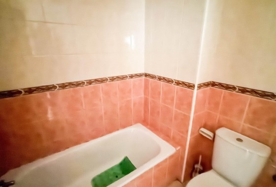 Resale - Apartment / flat - Torrevieja - PARQUE DE LAS NACIONES