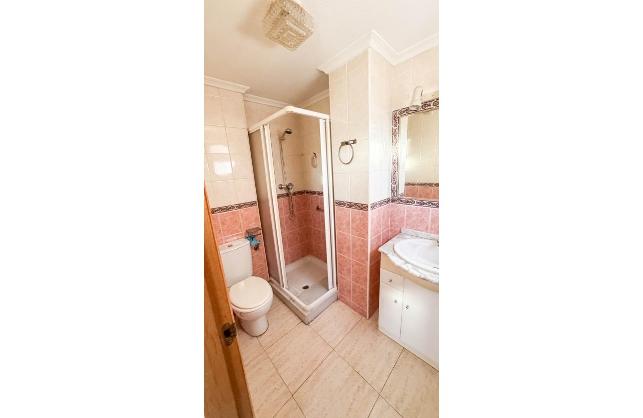 Resale - Apartment / flat - Torrevieja - PARQUE DE LAS NACIONES