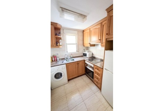 Resale - Apartment / flat - Torrevieja - PARQUE DE LAS NACIONES