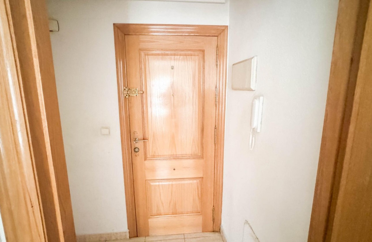 Resale - Apartment / flat - Torrevieja - PARQUE DE LAS NACIONES