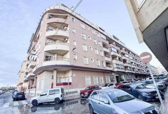 Resale - Apartment / flat - Torrevieja - PARQUE DE LAS NACIONES