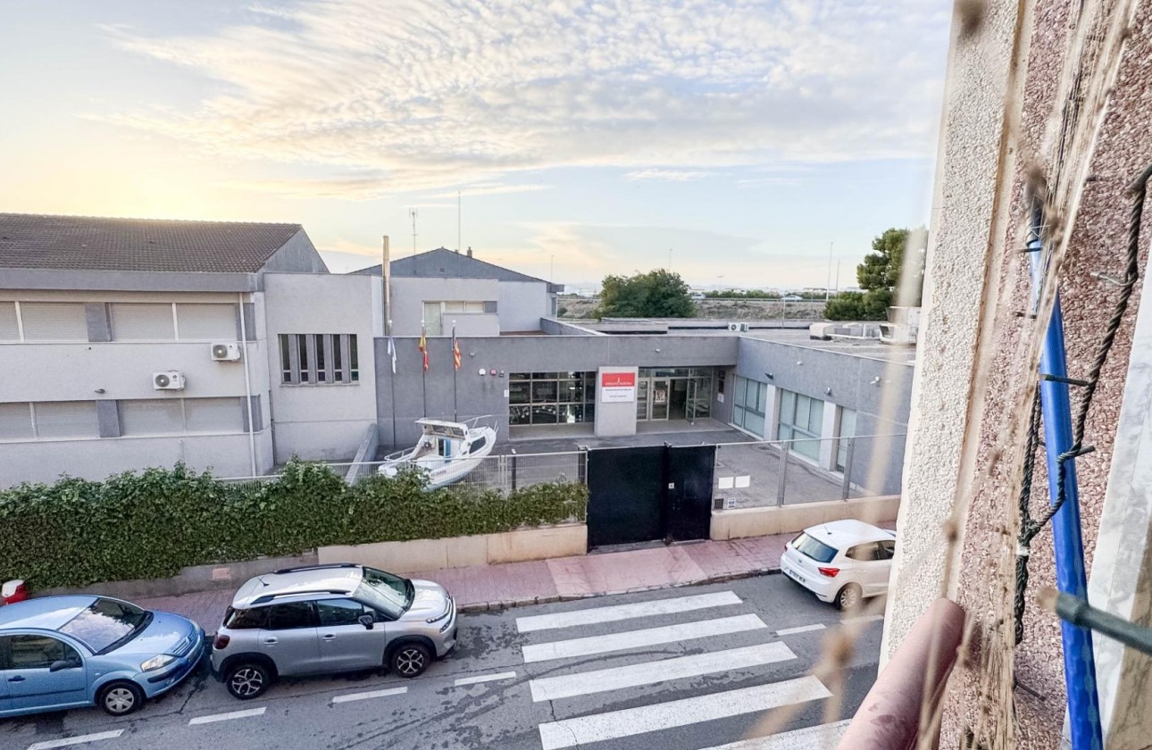 Resale - Apartment / flat - Torrevieja - PARQUE DE LAS NACIONES