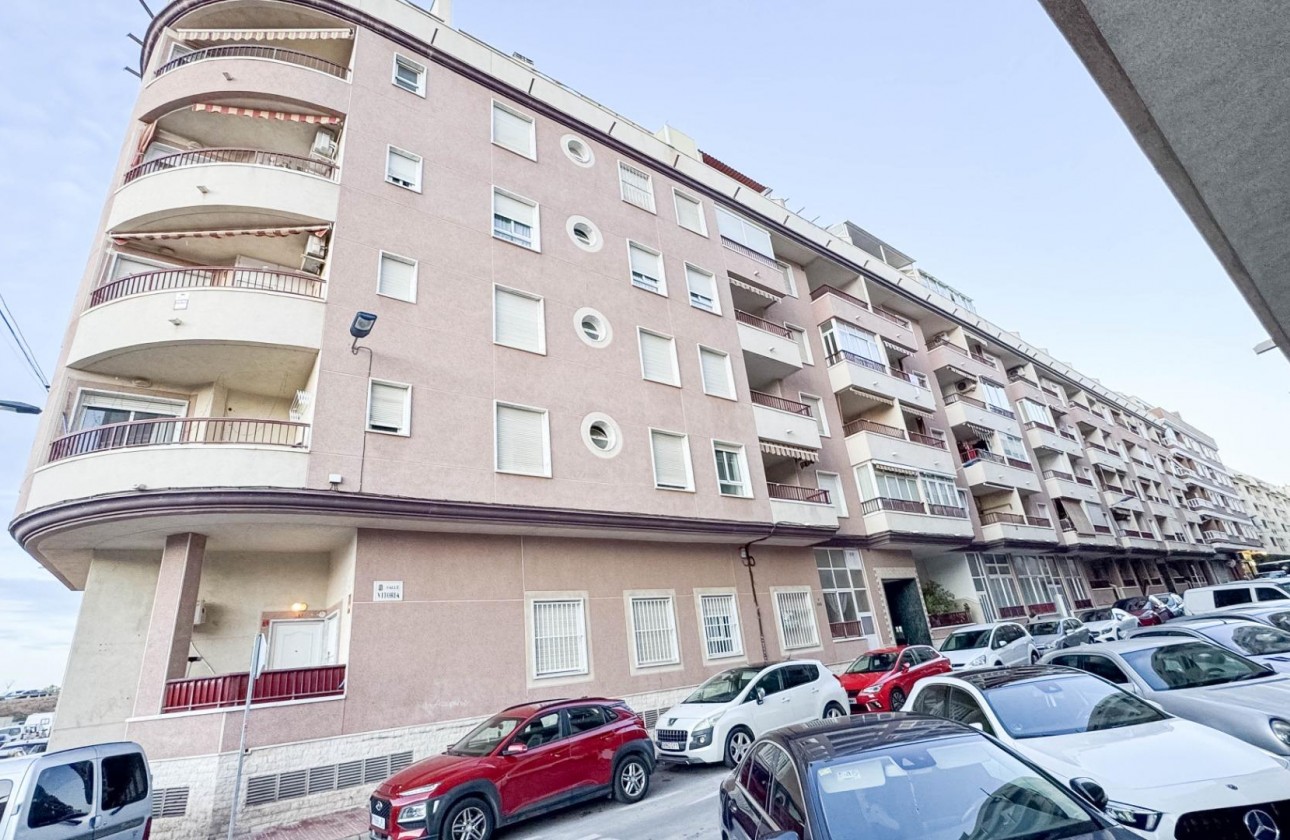 Resale - Apartment / flat - Torrevieja - PARQUE DE LAS NACIONES