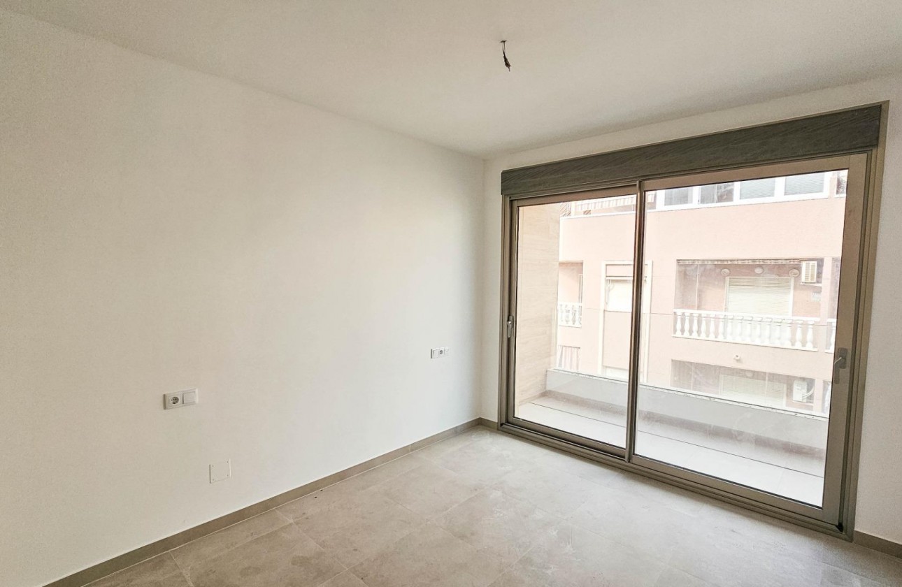 Reventa - Apartamento / piso - Torrevieja - Playa del Cura