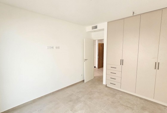 Reventa - Apartamento / piso - Torrevieja - Playa del Cura
