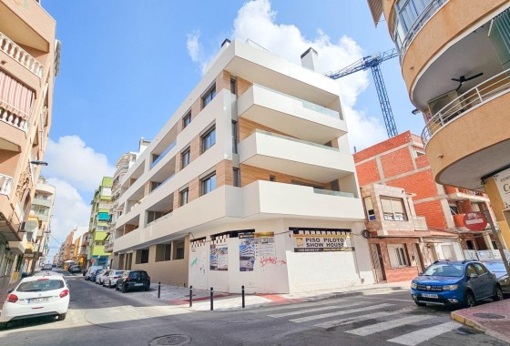Reventa - Apartamento / piso - Torrevieja - Playa del Cura