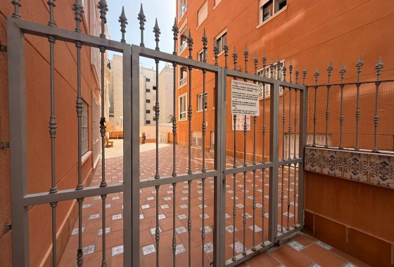 Revente - Appartement - Torrevieja - Curva del Palangre