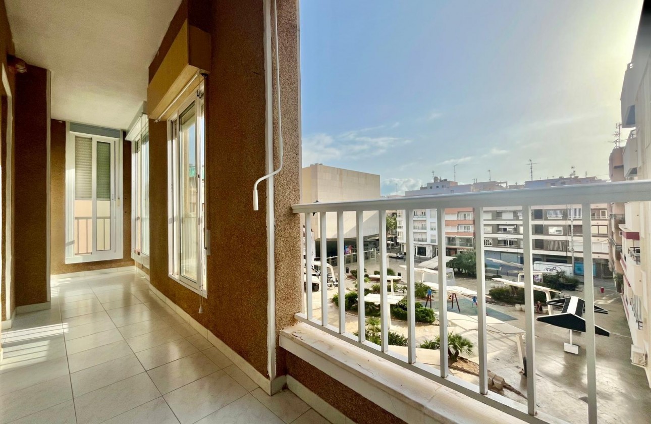 Revente - Appartement - Torrevieja - torrevieja