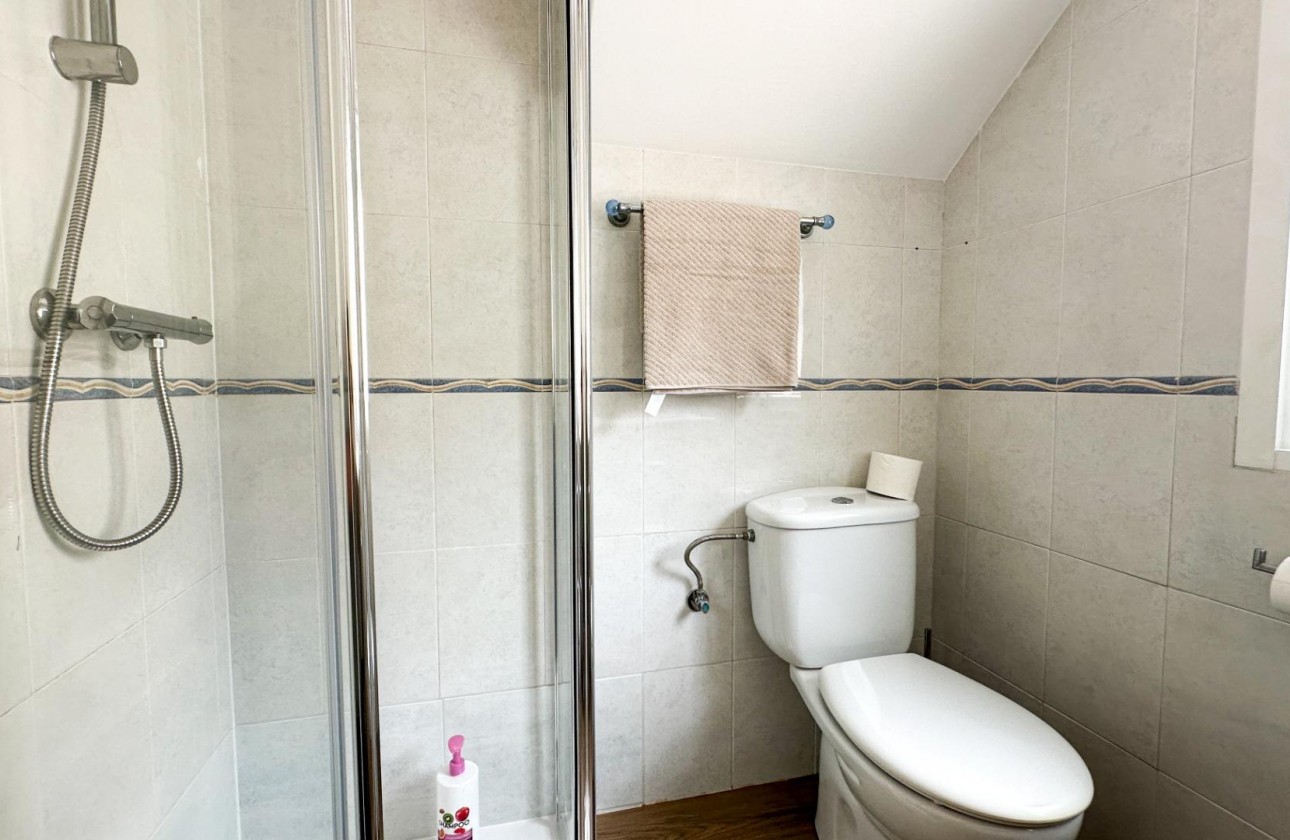 Resale - Duplex - San Miguel de Salinas - Las Filipinas