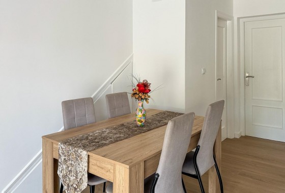 Resale - Duplex - San Miguel de Salinas - Las Filipinas